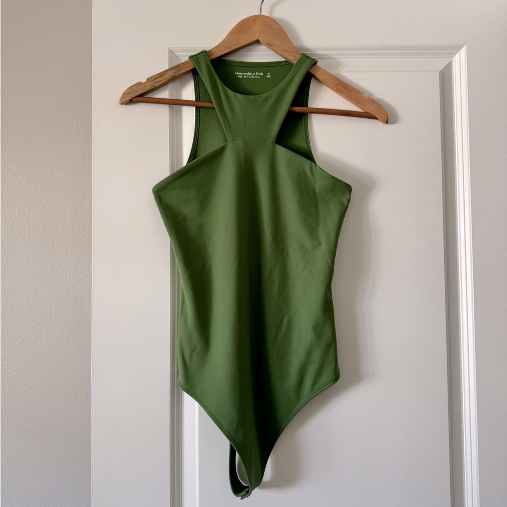 Never worn Abercrombie & Fitch bodysuit sz S